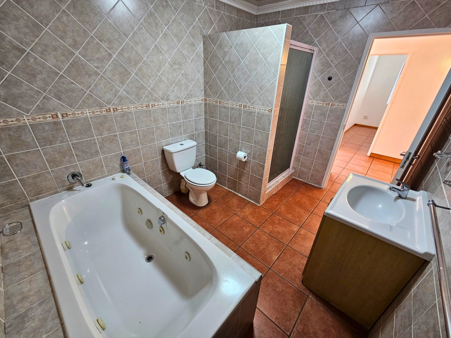 3 Bedroom Property for Sale in Sarepta Western Cape